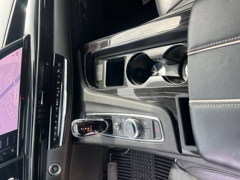 Used 2021 Cadillac Escalade ESV Sport w/ Driver Assist Tech Package AWD/4WD image 26
