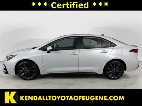 Certified 2025 Toyota Corolla XSE image 2