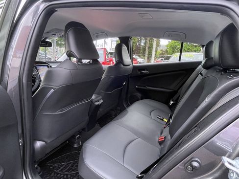 Used 2020 Toyota Prius Prime Limited FWD image 19