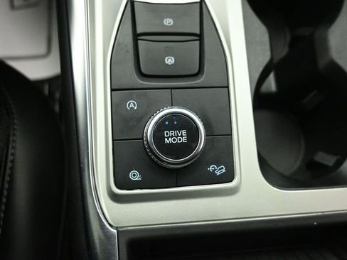 Certified 2023 Ford Explorer XLT w/ Equipment Group 202A image 17