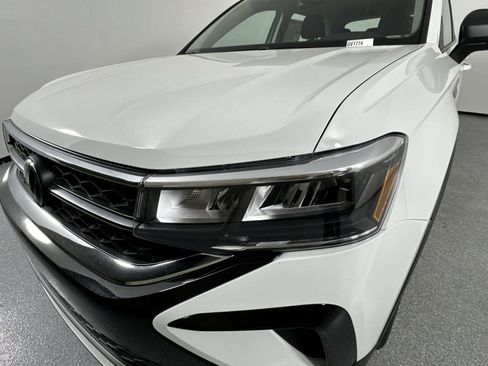 Used 2024 Volkswagen Taos S image 29