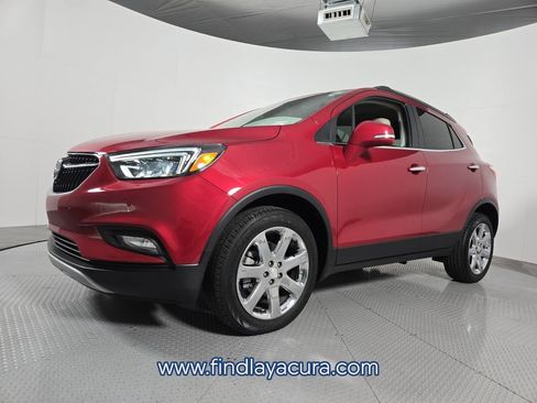 Used 2020 Buick Encore Essence w/ Experience Buick Package AWD/4WD image 2