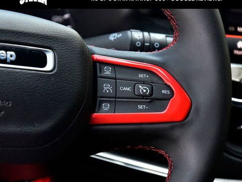 Used 2023 Jeep Compass Trailhawk w/ Trailhawk Convenience Group image 17