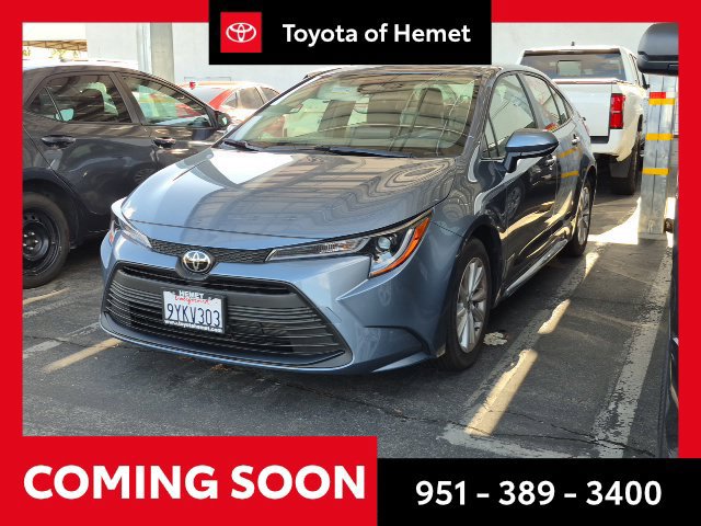 Used 2026 Toyota Corolla LE w/ LE Premium Package FWD image 1