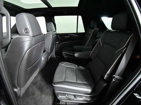 Used 2024 Cadillac Escalade Sport image 24