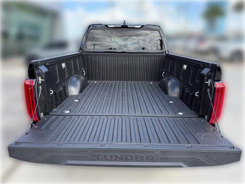 Used 2023 Toyota Tundra Limited w/ Power Package RWD image 10