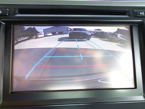 Used 2014 Toyota Camry XLE FWD image 23