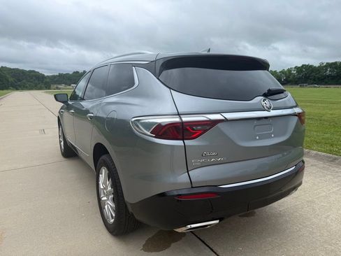 Used 2023 Buick Enclave Essence w/ Experience Buick Package AWD/4WD image 8