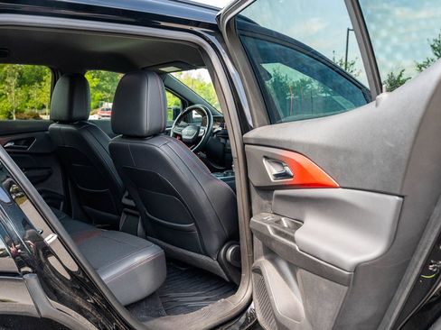 Used 2024 Chevrolet Equinox EV RS FWD image 14