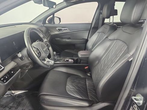 Certified 2023 Kia Sportage X-Line w/ X-Line Premium Package AWD/4WD image 4