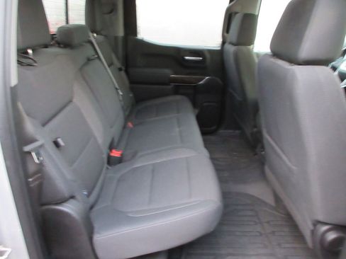 Certified 2019 GMC Sierra 1500 SLE w/ SLE Value Package image 19