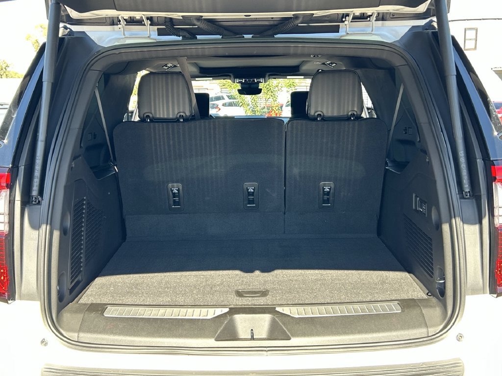 Used 2026 GMC Yukon XL AT4 w/ AT4 Premium Plus Package AWD/4WD image 27