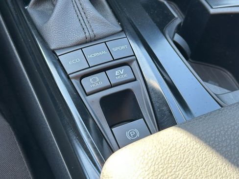 Certified 2025 Toyota Camry LE FWD image 25