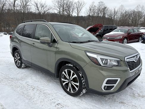 Used 2019 Subaru Forester Limited w/ Popular Package #3 image 4