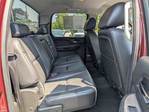 Used 2013 Chevrolet Silverado 2500 LTZ w/ LTZ Plus Package RWD image 30
