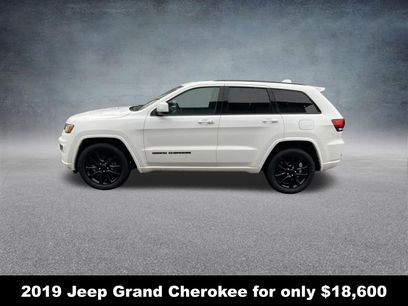 Used 2019 Jeep Grand Cherokee Altitude