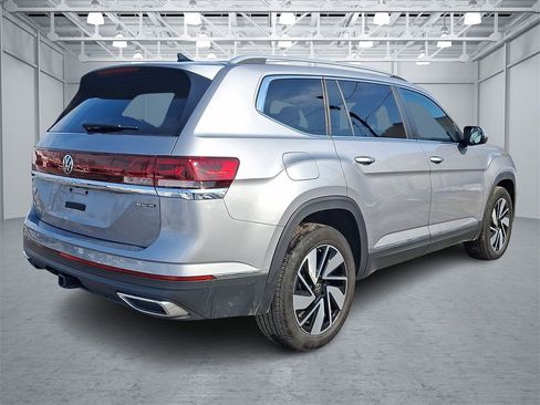 Certified 2025 Volkswagen Atlas SEL image 6