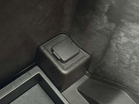 Used 2019 Ford F150 Limited w/ Trailer Tow Package image 34