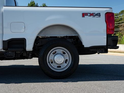 New 2026 Ford F350 XL w/ FX4 Off-Road Package AWD/4WD image 6