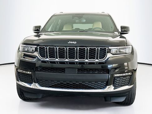 Used 2023 Jeep Grand Cherokee L Limited image 2