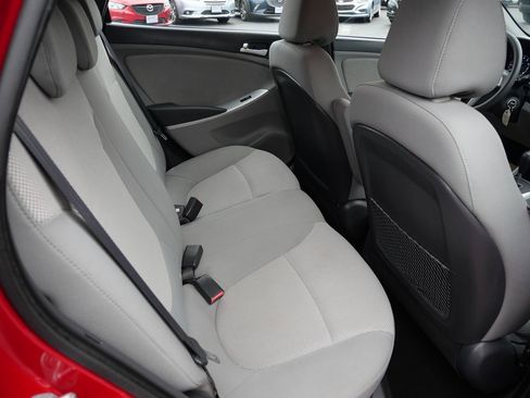 Used 2014 Hyundai Accent GS image 29
