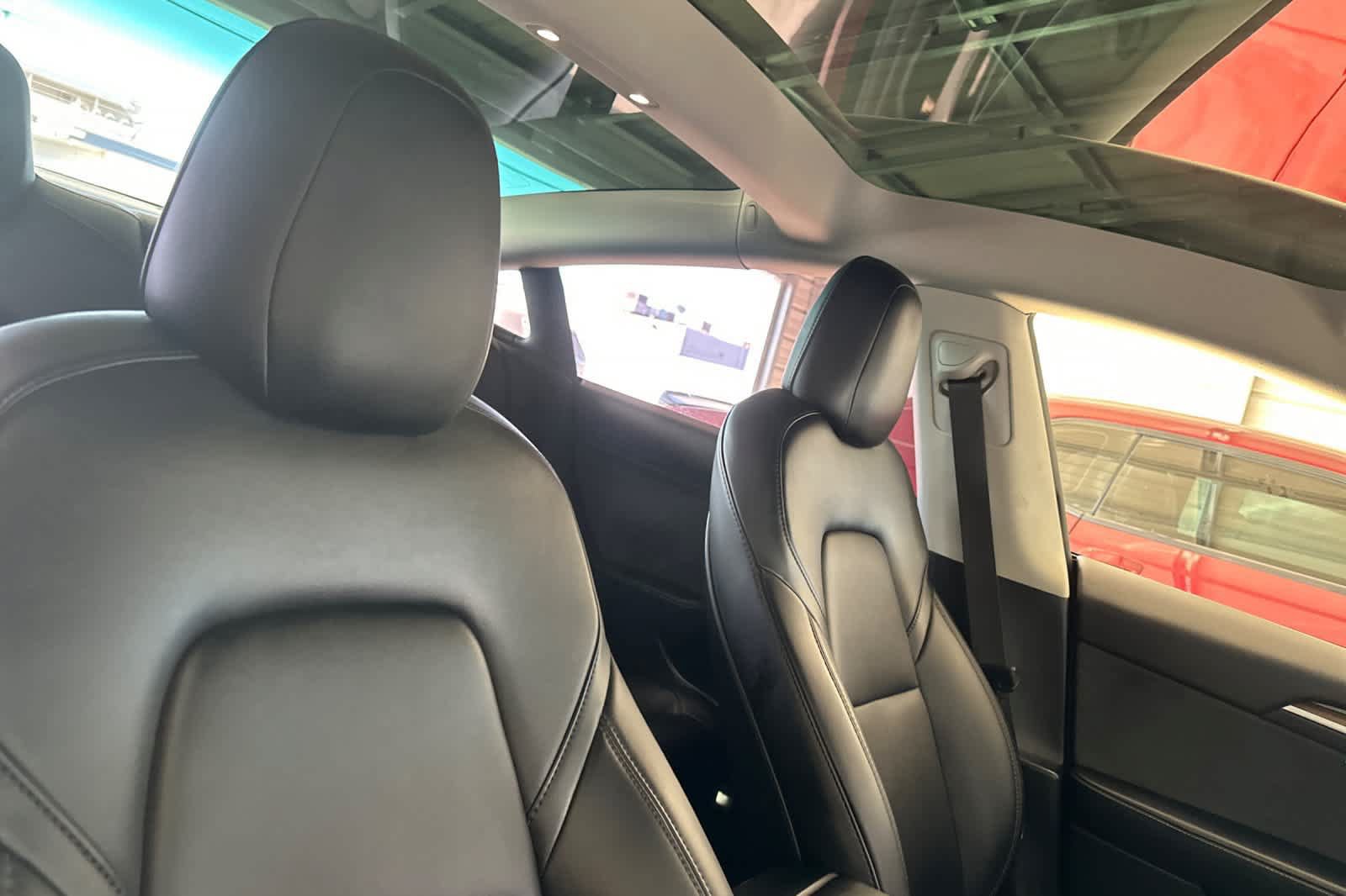 Used 2022 Tesla Model 3 Performance AWD/4WD image 17