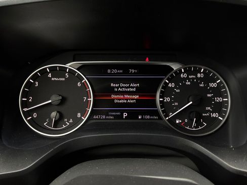 Used 2025 Nissan Rogue SV FWD image 37