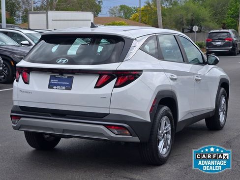 Used 2025 Hyundai Tucson SE AWD/4WD image 10