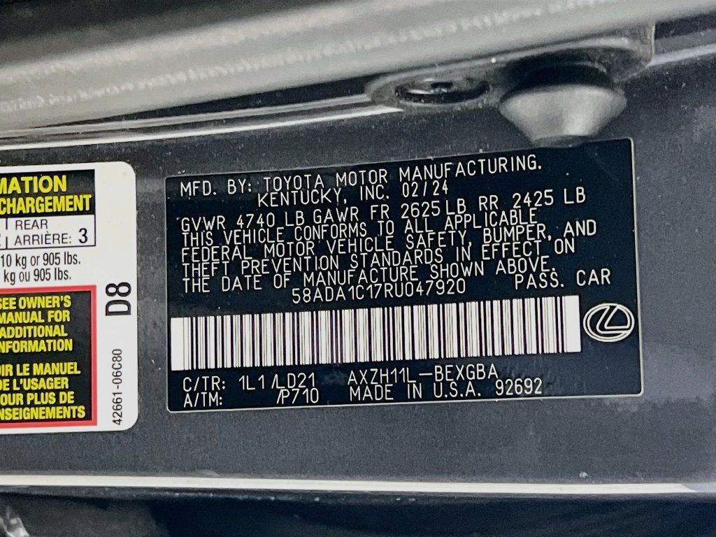 Used 2024 Lexus ES 300h w/ Premium Package FWD image 13