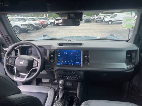 Used 2024 Ford Bronco Big Bend AWD/4WD image 15