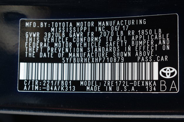 Used 2017 Toyota Corolla LE w/ Carpet Mat Package (TMS) FWD image 33
