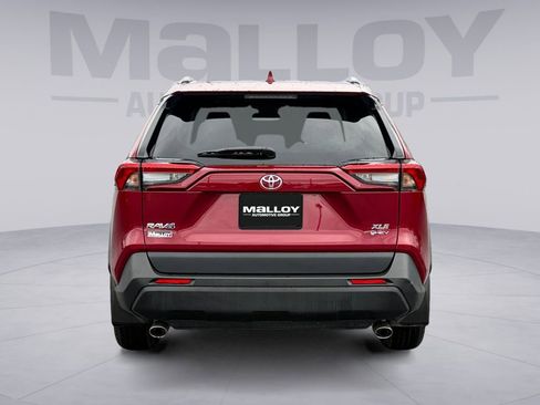 Certified 2025 Toyota RAV4 XLE w/ Convenience Package image 4
