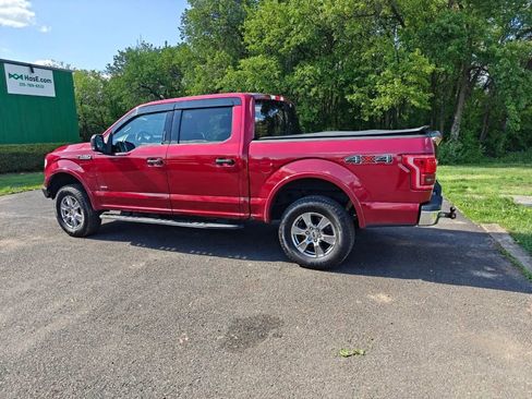 Used 2016 Ford F150 Lariat w/ Equipment Group 502A Luxury AWD/4WD image 2