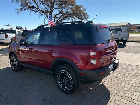 New 2025 Ford Bronco Sport Outer Banks w/ Outer Banks Tech Package+ image 4