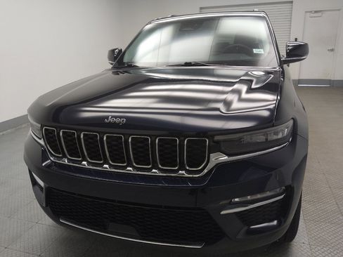 Used 2023 Jeep Grand Cherokee Limited AWD/4WD image 15