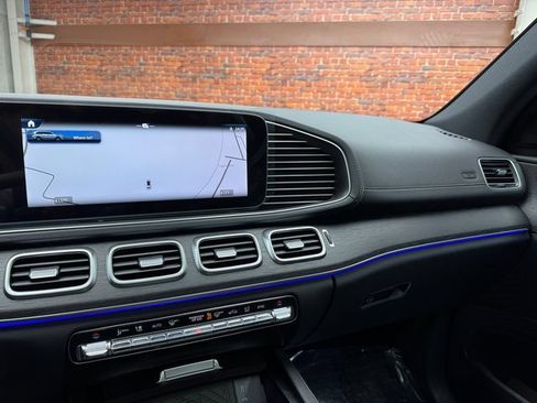 New 2026 Mercedes-Benz GLS 450 4MATIC image 17