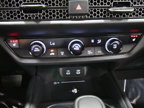 Certified 2026 Honda HR-V Sport image 25