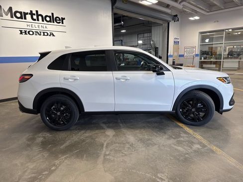 New 2026 Honda HR-V Sport image 4