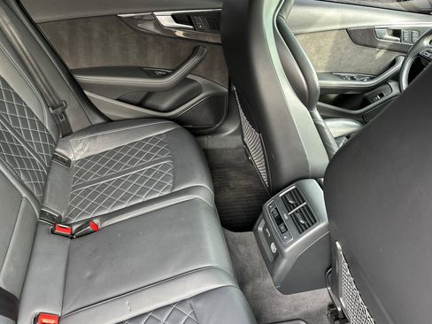 Used 2019 Audi S4 Prestige image 17