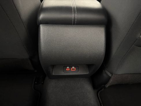 Used 2024 Nissan Altima 2.5 SV FWD image 21