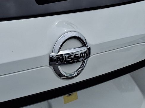 Used 2019 Nissan Rogue SV AWD/4WD image 29
