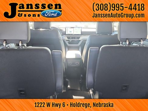 New 2026 Ford Explorer Active w/ Active Comfort Package image 12