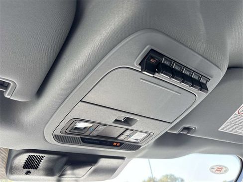 New 2026 Ford F250 XLT w/ XLT Premium Package image 27