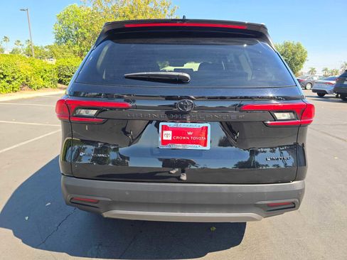 Certified 2024 Toyota Grand Highlander Limited image 15