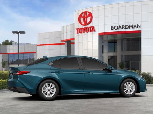 New 2026 Toyota Camry LE image 13