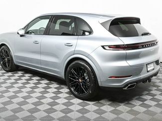 Certified 2025 Porsche Cayenne video 3