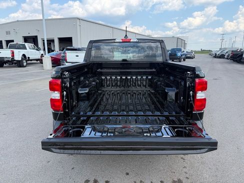 New 2025 Ford Maverick XLT w/ XLT Luxury Package image 37