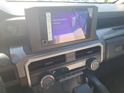 Used 2025 Toyota Tacoma SR5 RWD image 26