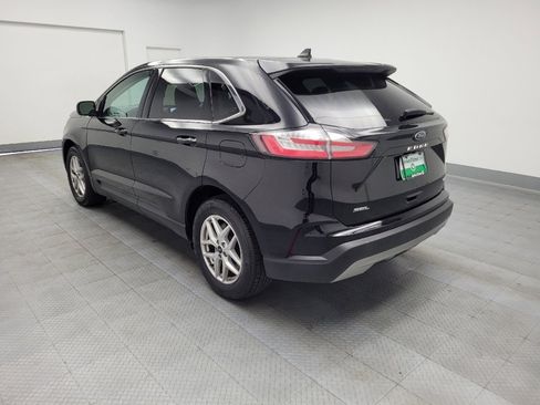 Used 2023 Ford Edge SEL image 5
