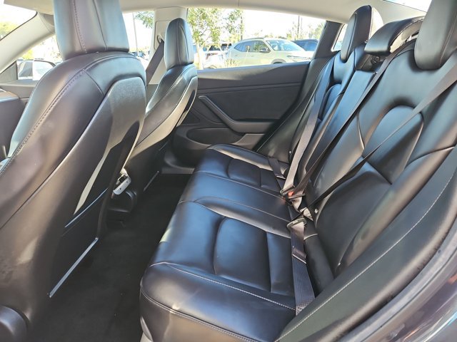 Used 2018 Tesla Model 3 Long Range RWD image 26